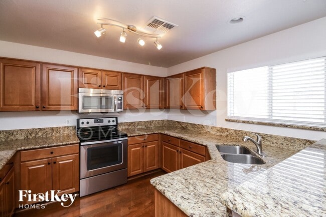 Photo - 31315 N Shale Dr