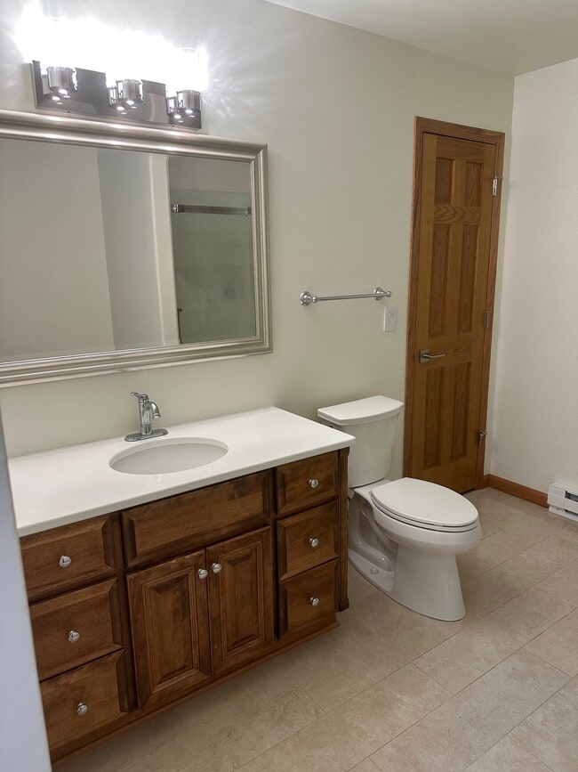 Photo - 3644 Livingston Ln