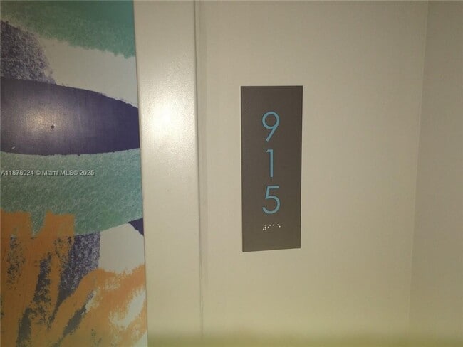 Building Photo - 4250 Biscayne Blvd Unit 915 Rental