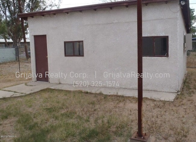Photo - 2442 S Edmondson Ave Unit Guest House