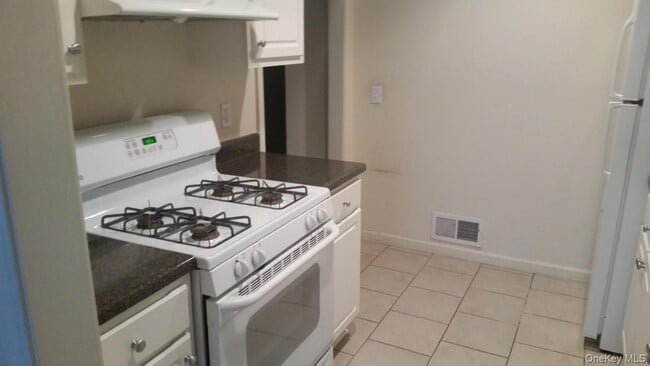 Photo - 25 Henry W Dubois Dr Unit 35