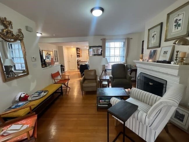 Photo - 1471 Beacon St Unidad 2