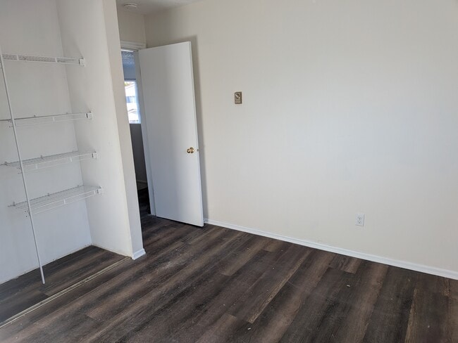 Photo - 8598 McCutcheon Ave