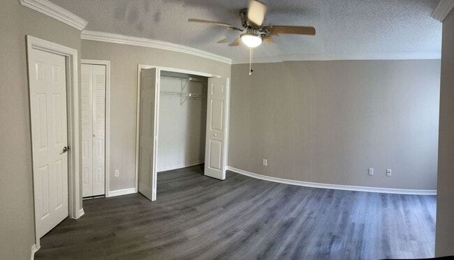 Building Photo - Hidden Village - 944 BC 104 Unit 944 BC 104