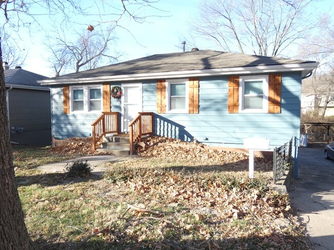 Photo - 4700 N Bristol Ave