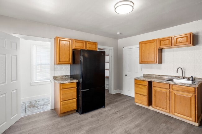 Photo - 1314 22nd St Unit Lower