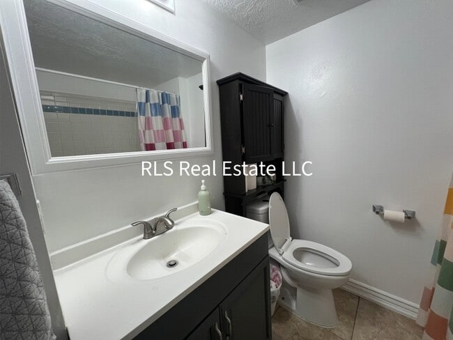 Photo - 1541 Riverside Ave Unit Apt 15