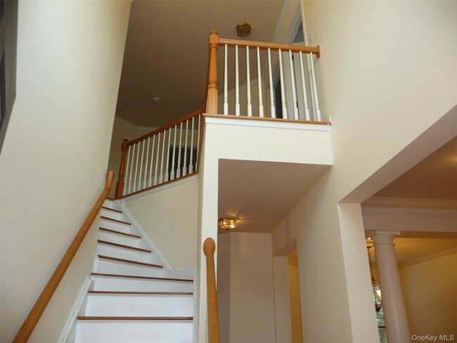 Photo - 220 Roosevelt Dr