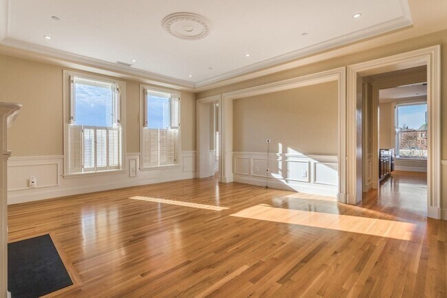 Photo - 419 Commonwealth Ave Unit 3