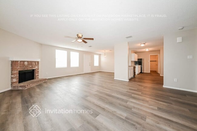 Photo - 2917 Paint Brush Pl