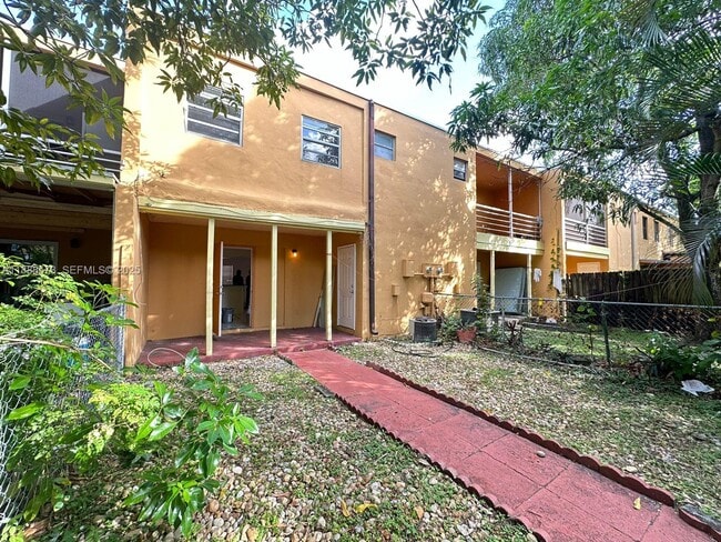 Photo - 5970 NW 28th St