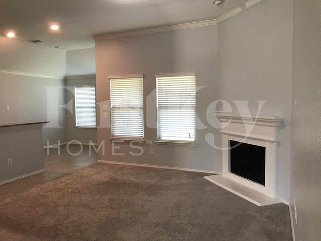 Photo - 264 Callaghan Dr