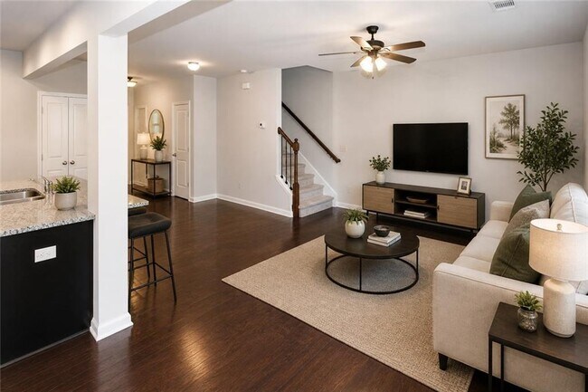 Photo - 1415 Brookmere Way