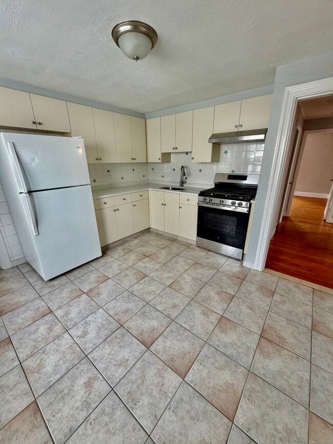 Photo - 78 Haddon St Unit 1