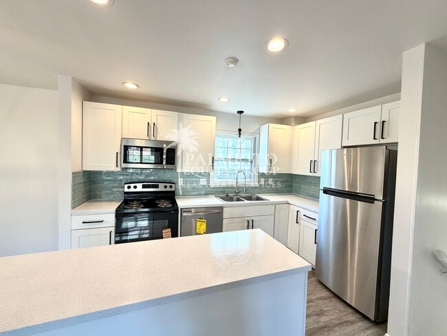 Photo - 2210 Waynick St