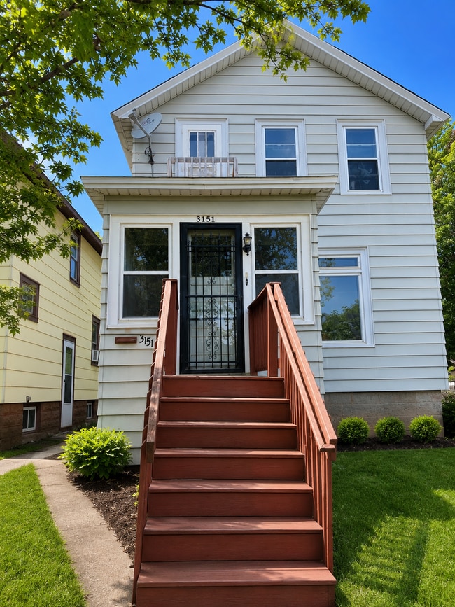 Photo - 3151 Vernon St