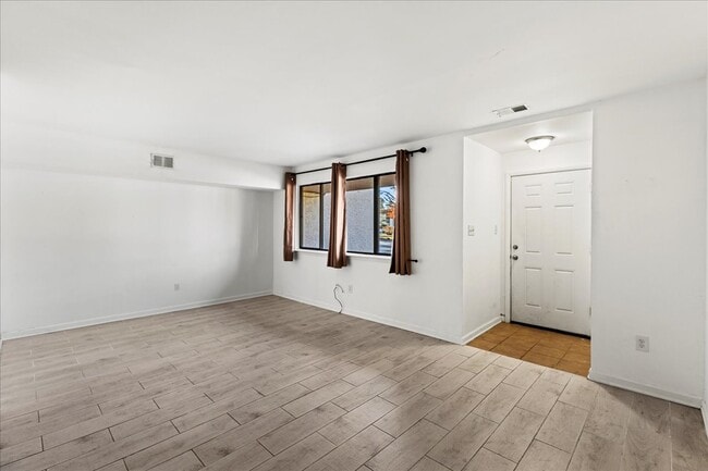 Photo - 2609 Dogwood Ct