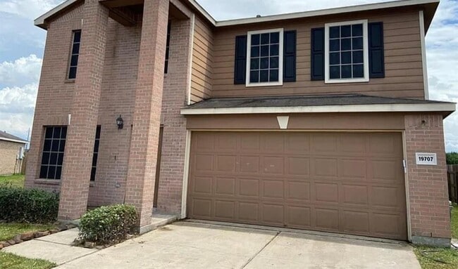 Building Photo - 19707 Dayton Springs Dr