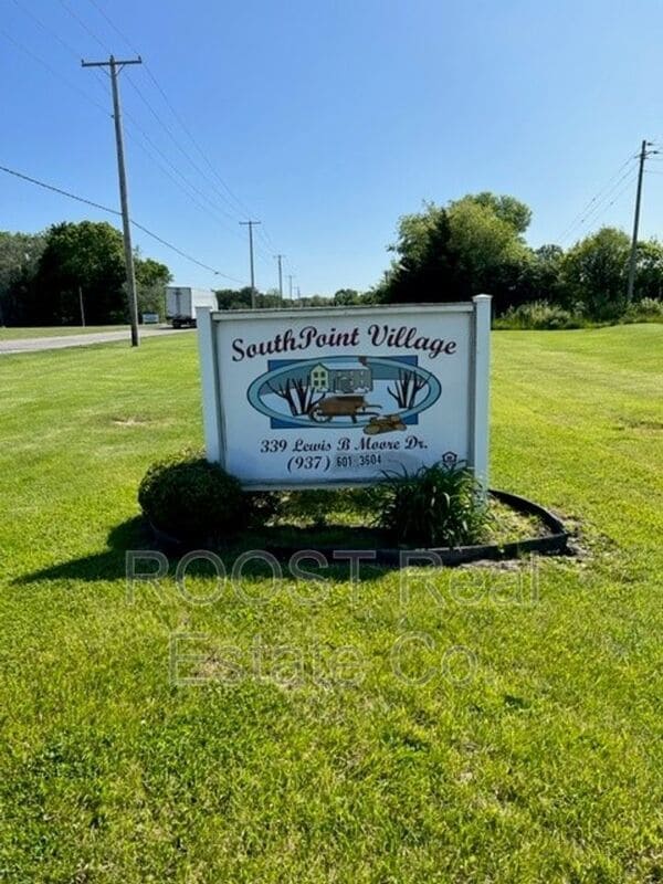 Photo - 339 Lewis B Moore Dr