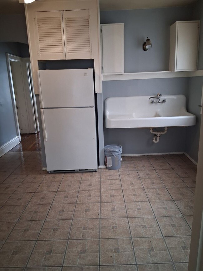 Photo - Welcome to 5028A Mardel in St. Louis, MO! Unit 5028 Mardel 2nd Fl