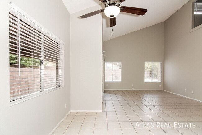 Photo - 2 WEEKS FREE PLUS $500 OFF RENT IF MOVED I...