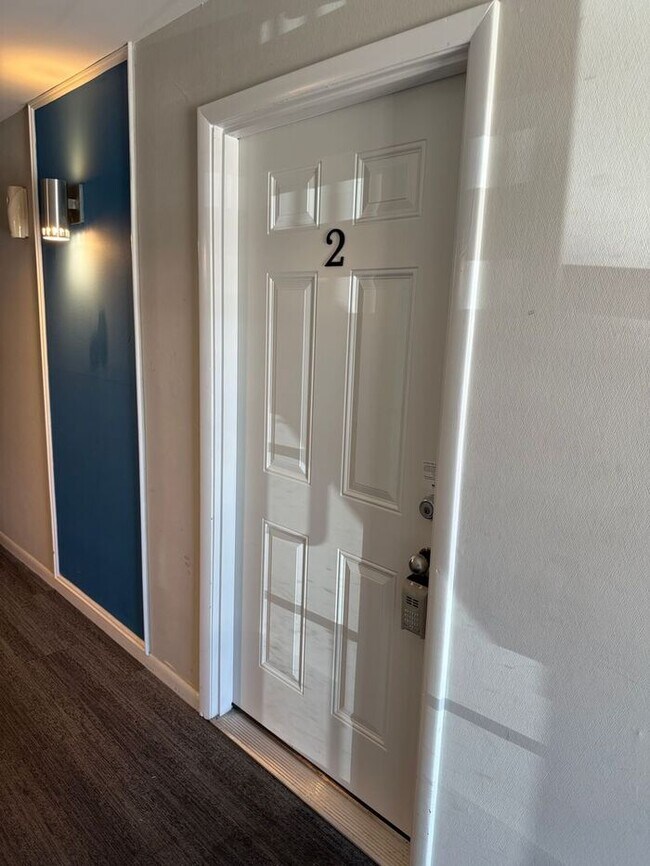 Photo - Remodeled 1 Bedroom Apartment!!! Walk to the Square or Steps from Sumner Regional Hospital