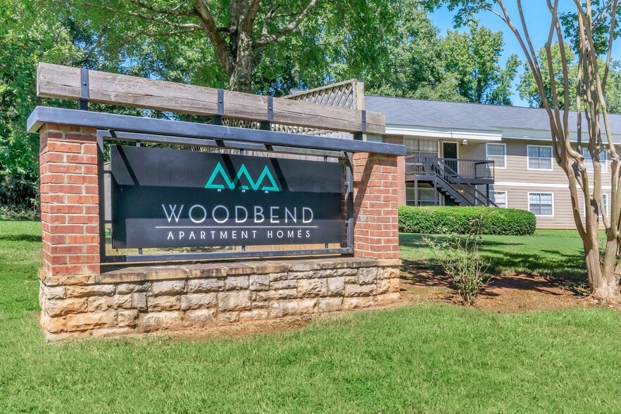 Entrance Sign
