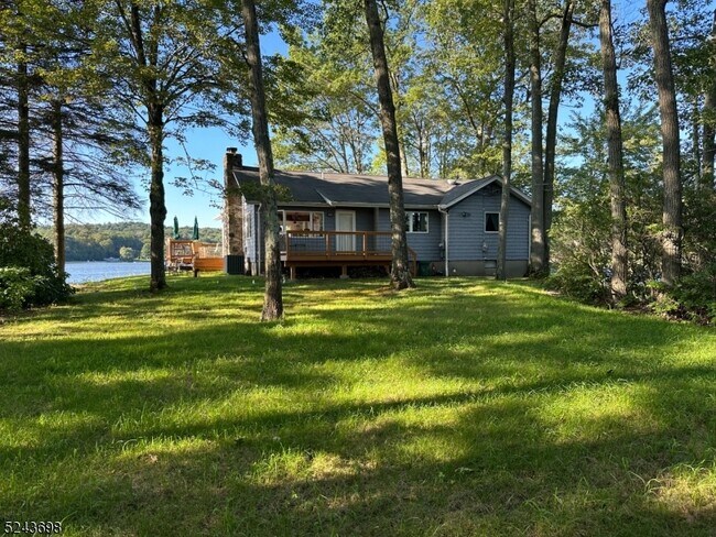 Photo - 120 Island Rd