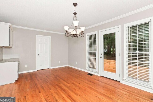 Photo - 318 Magnolia Dr