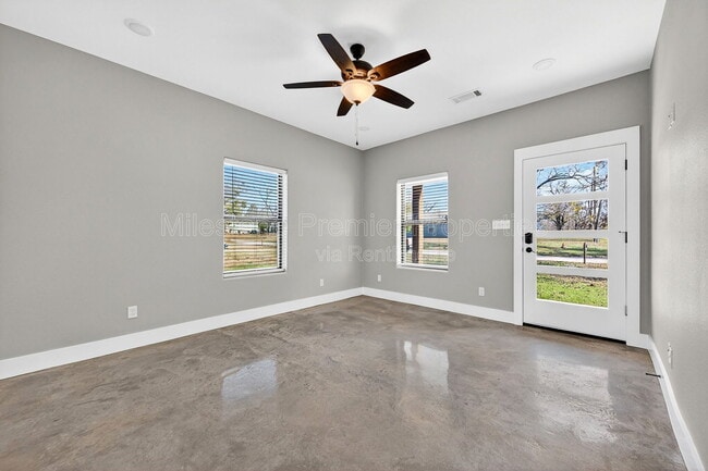 Photo - 1431 S 7th Ave