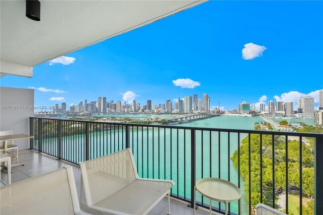 Building Photo - 1000 Venetian Way Unit 1310 Rental