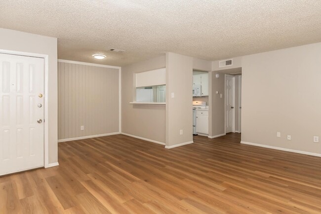 Photo - Parkside Apartments