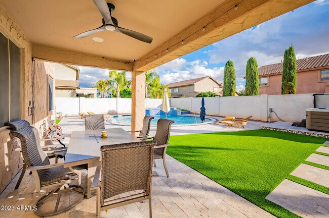 Photo - 4431 E Des Moines St