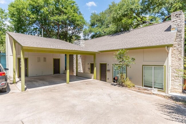 Photo - 1506 Rockdale Cir