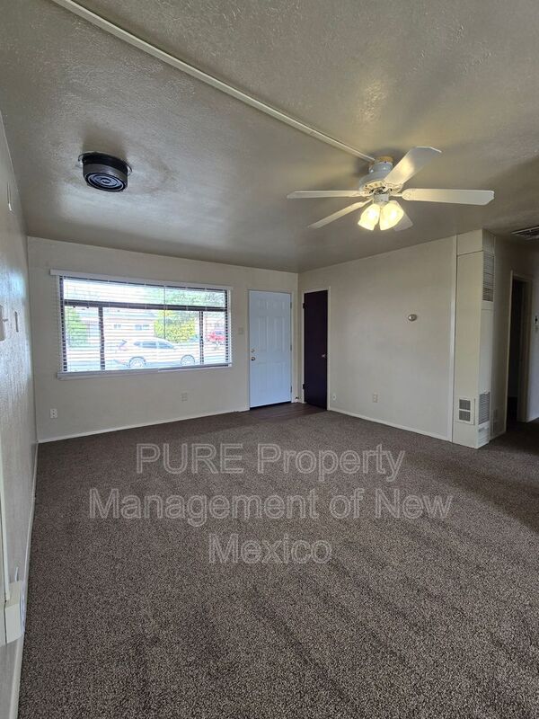 Photo - 2625 E 22nd St