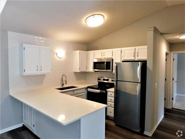 Building Photo - 2439 Grenadier Ave N Unit Townhome