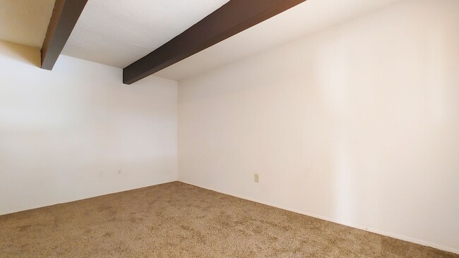 Photo - General Marshall St (216) Unit 1