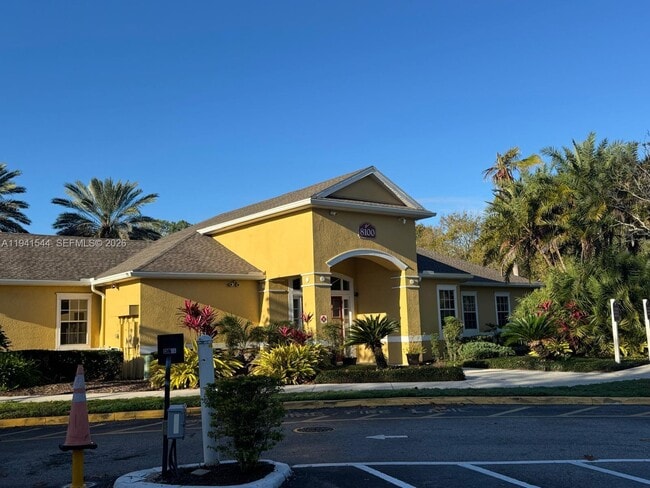 Photo - 8201 Claire Ann Dr Unit 102