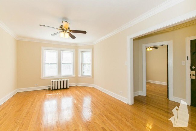 Photo - 4857 N Paulina St Unit 4857-3