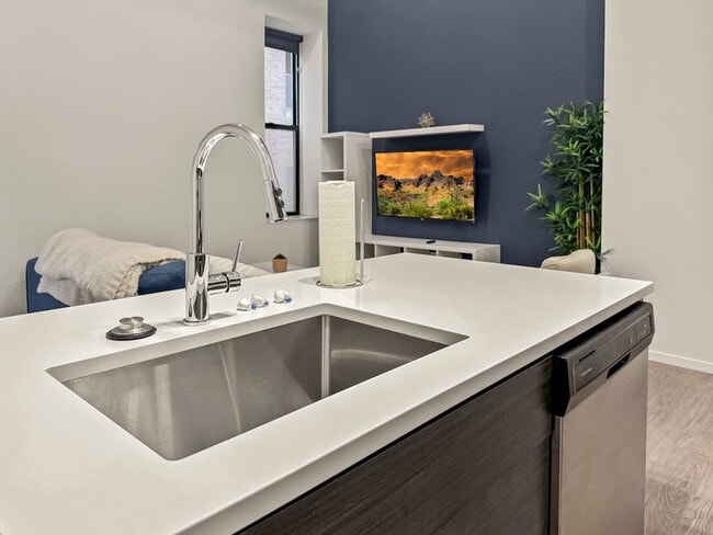 Photo - 1101 Euclid Ave Unit FL4-ID1055685P