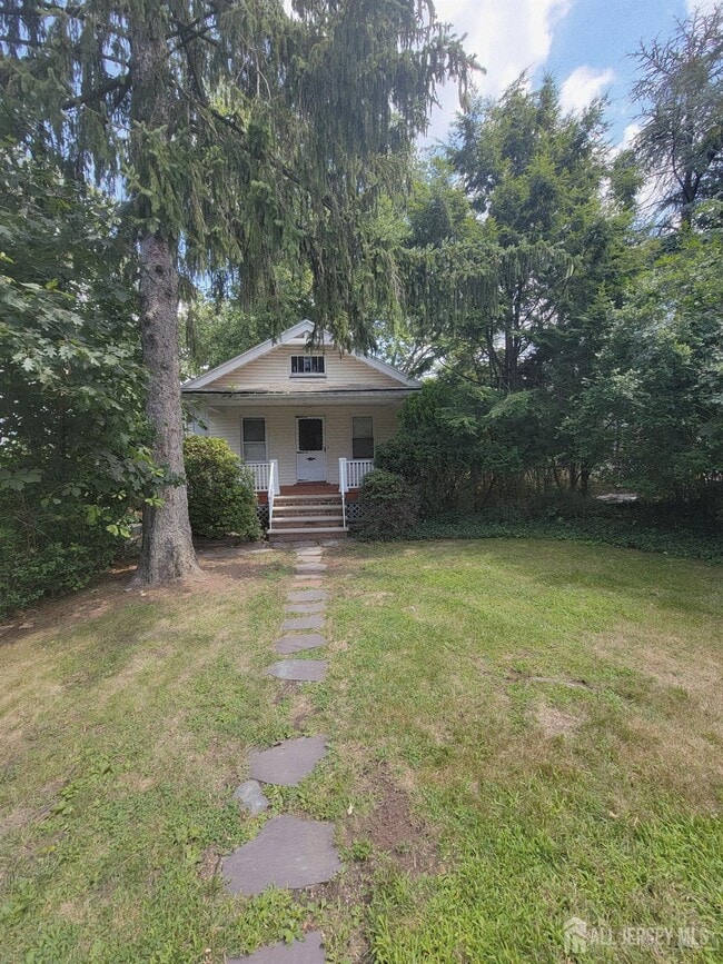 Building Photo - 21 Middlesex Ave Rental