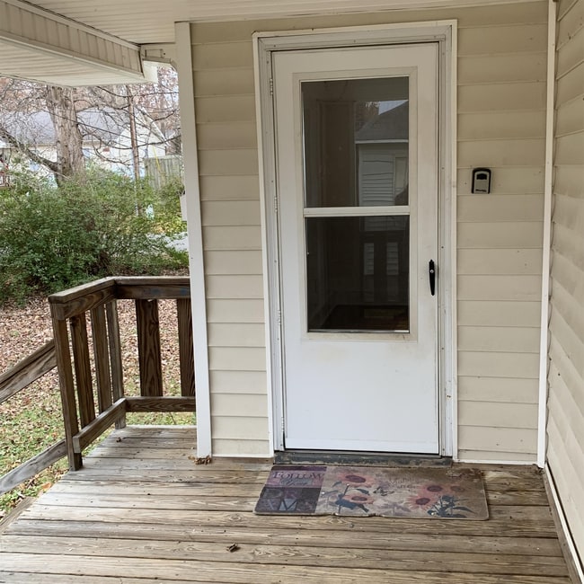 Photo - 310 W Austin St