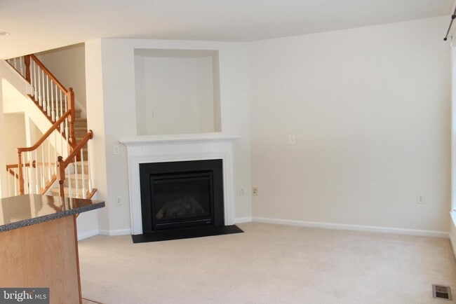 Photo - 16382 Gangplank Ln