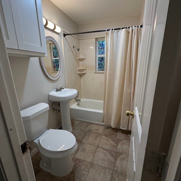 Photo - 1301 Stadium Dr