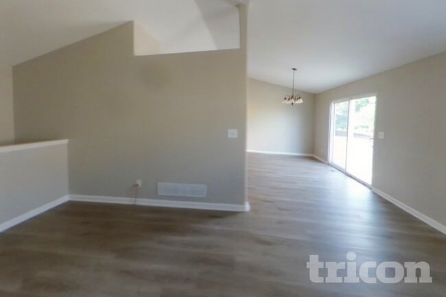 1711 86th Ave