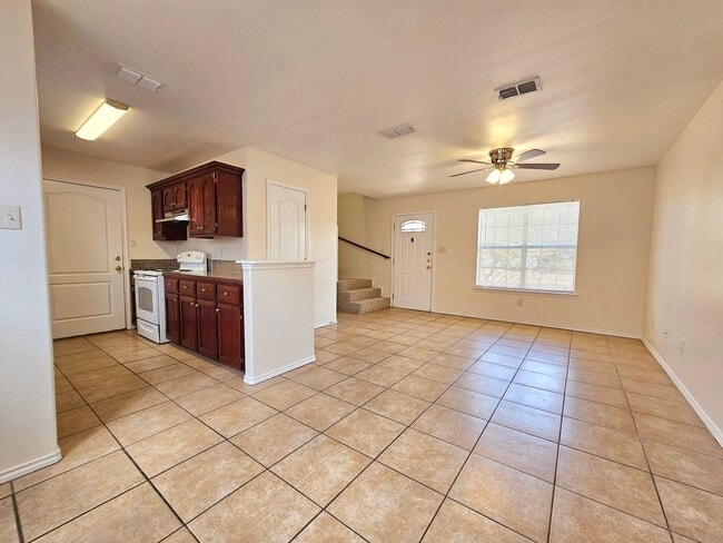 Photo - 813 W Arroyo Park Ln Unidad #C