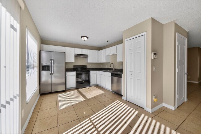 Photo - MUST SEE!! Huge 4 Bedroom / 2 Bath Single Family Home For Rent - SECTION EIGHT ACCEPTED