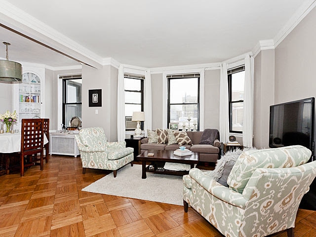 Living room - 2052 N Lincoln Park W Unit 1303