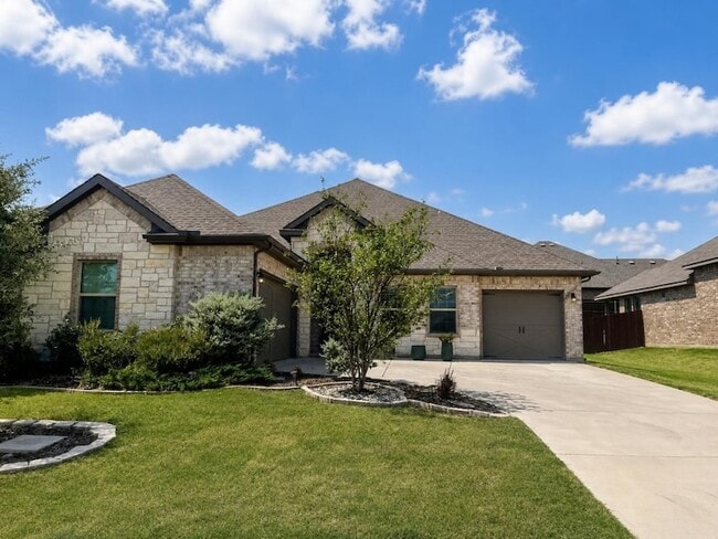 1017 Greencove Dr