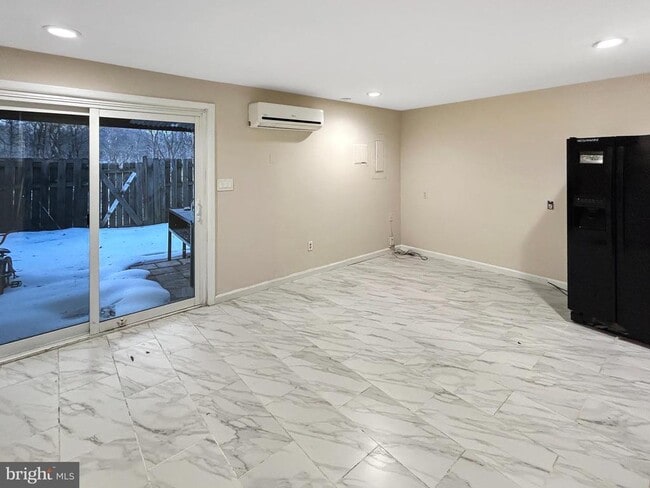 Photo - 19634 Club Lake Rd